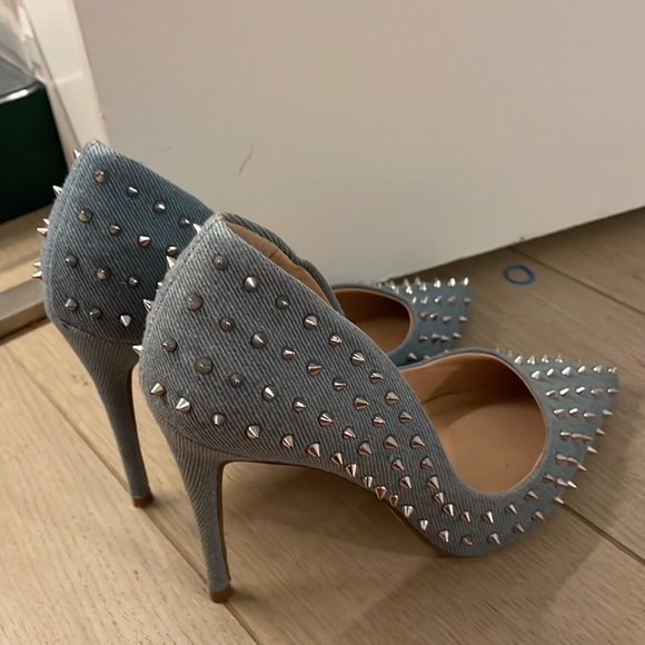 Steve Madden Daisie Spike Denim Heel - Picture 2 of 4